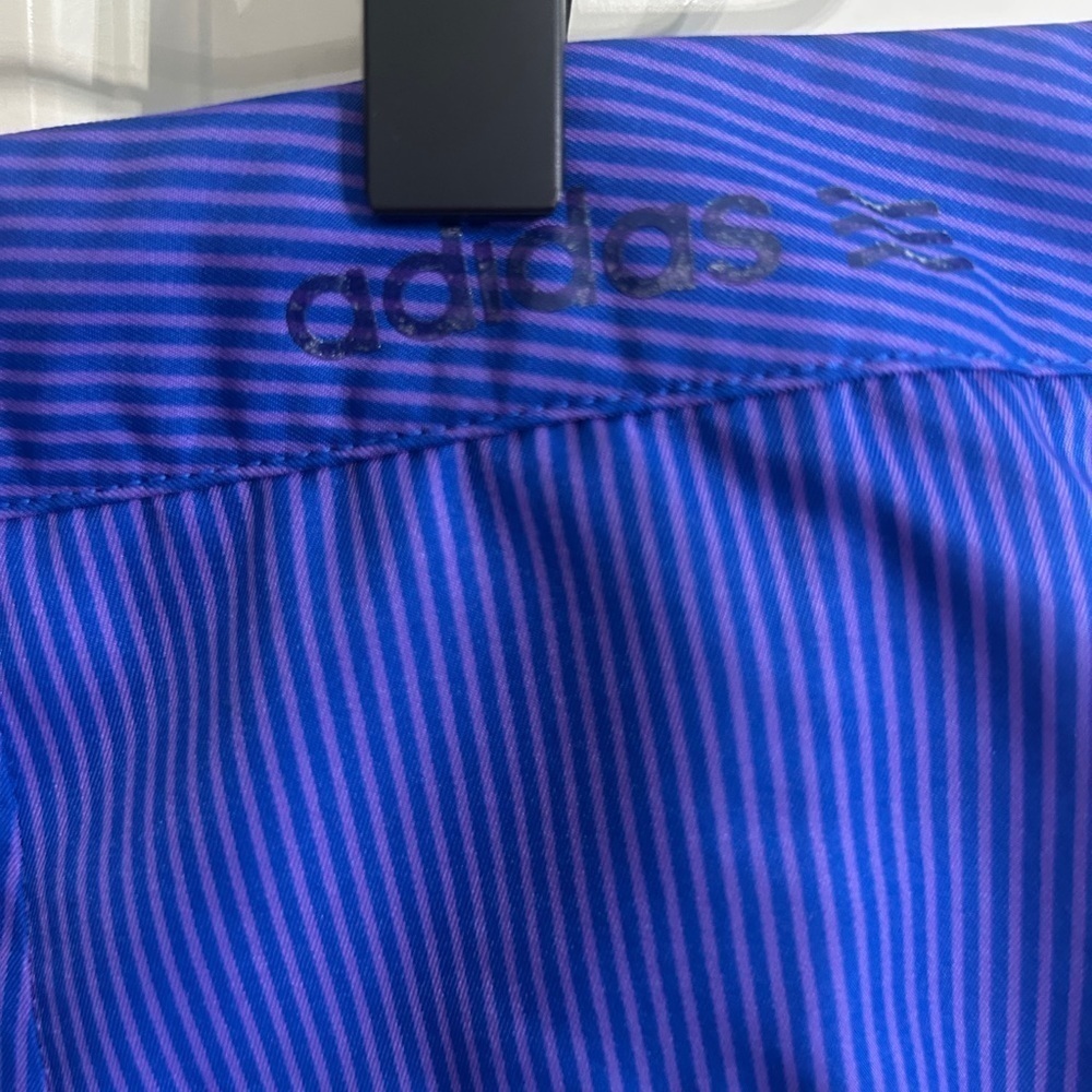 Adidas size 12 athletic golf skirt with front pleats, pockets, side zip. Stripes - Picture 4 of 15